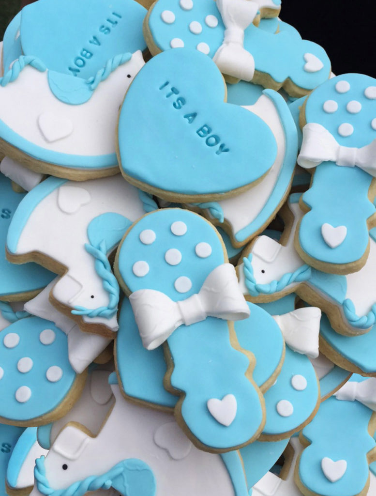 It's_a_boy_cookies_baby_gender_reveal_party